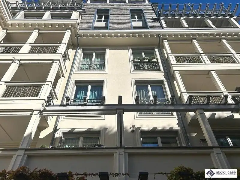 Appartamento in vendita a Seregno