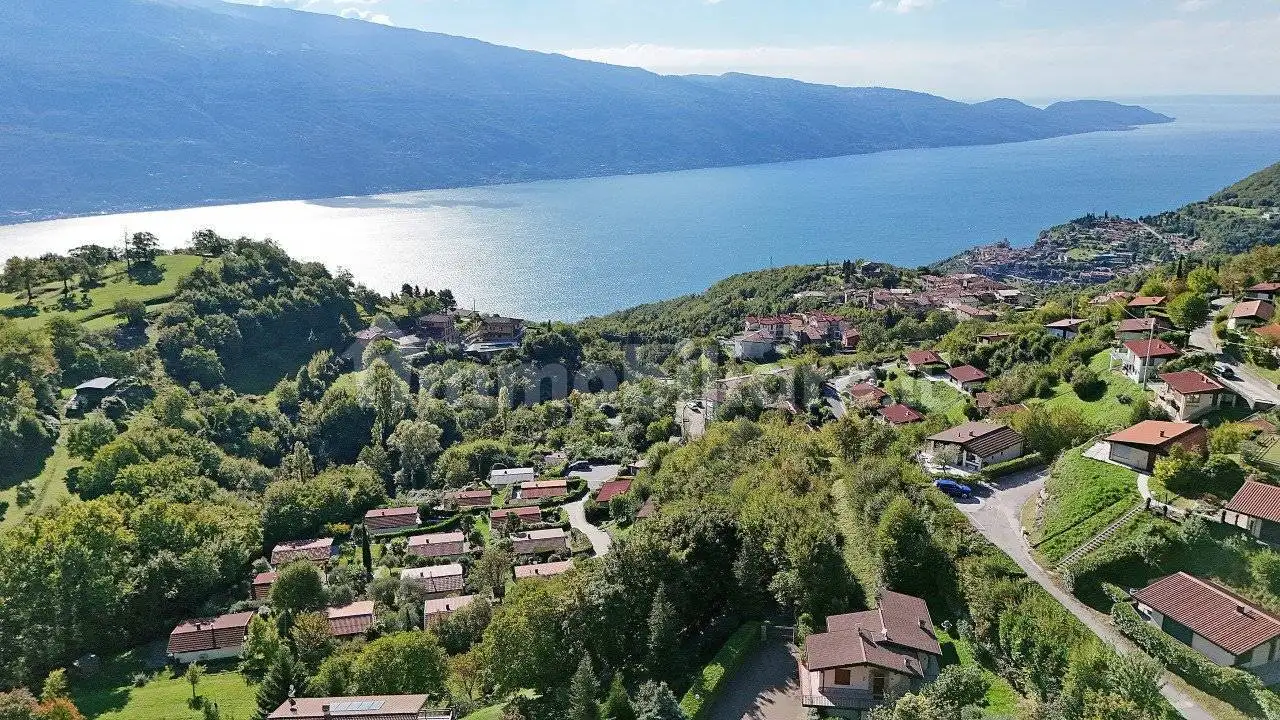 Casa indipendente in vendita a Tignale