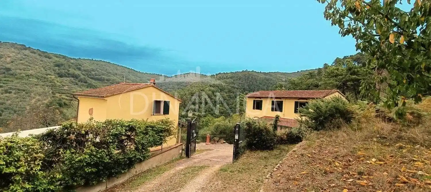 Rustico - Casale in vendita a Vinci