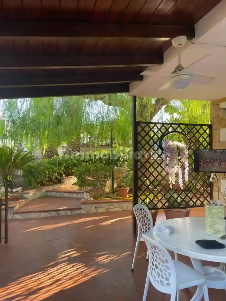 Villa unifamiliare via Giovanni Bovio 463, Bisceglie - foto 4