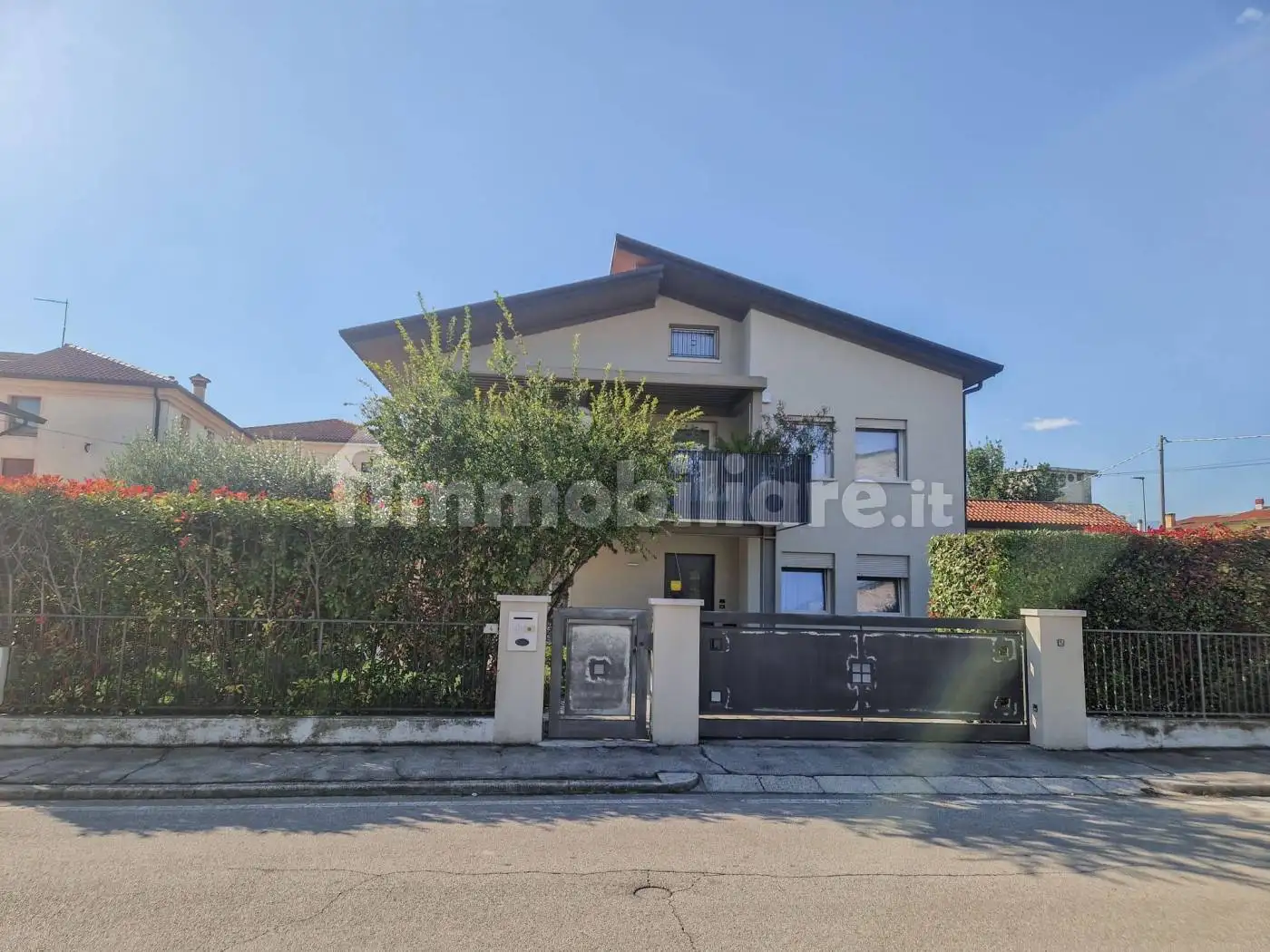 Villa in vendita a Schiavon