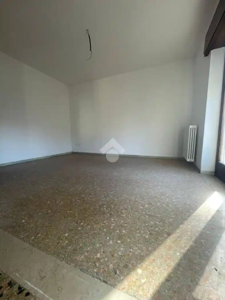 Trilocale buono stato, primo piano, Centro, Bassano del Grappa - foto 2