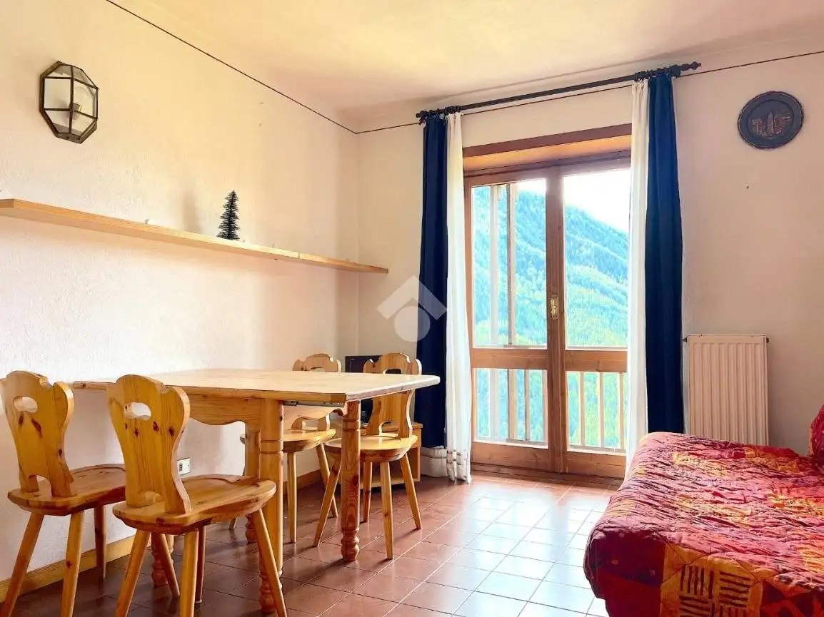 Appartamento in vendita a Sauze di Cesana