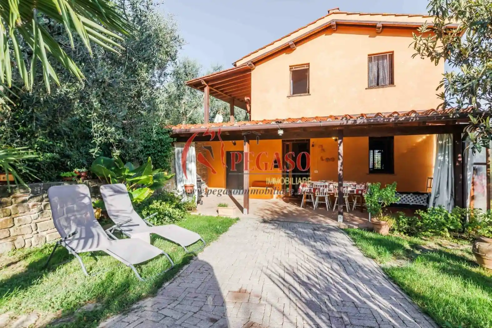 Casale via Val di Torbola, Castelli, Pescia Nord, Pescia - foto 2