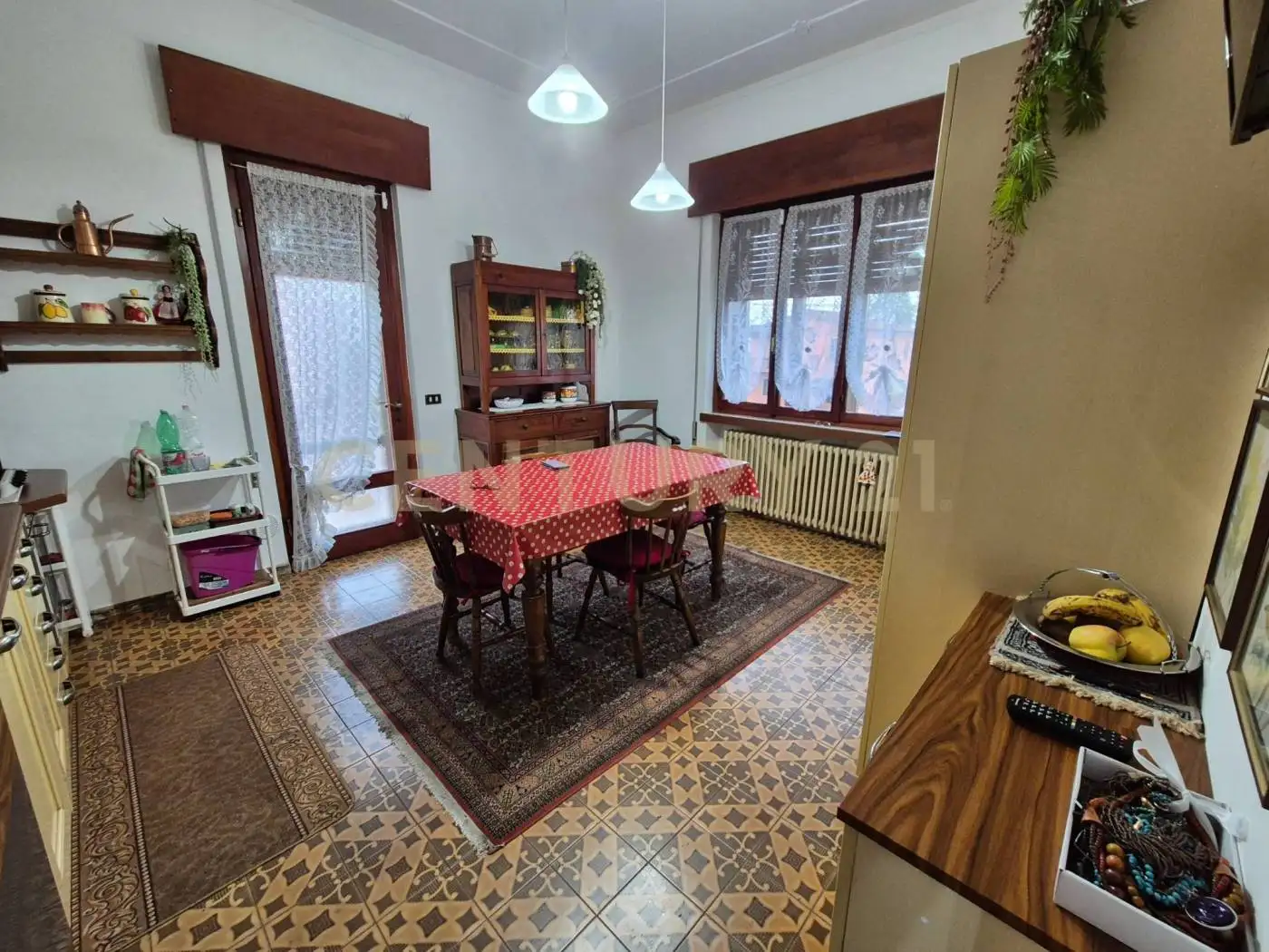 Villa unifamiliare via capitello 72, Piazza, Concamarise - foto 5