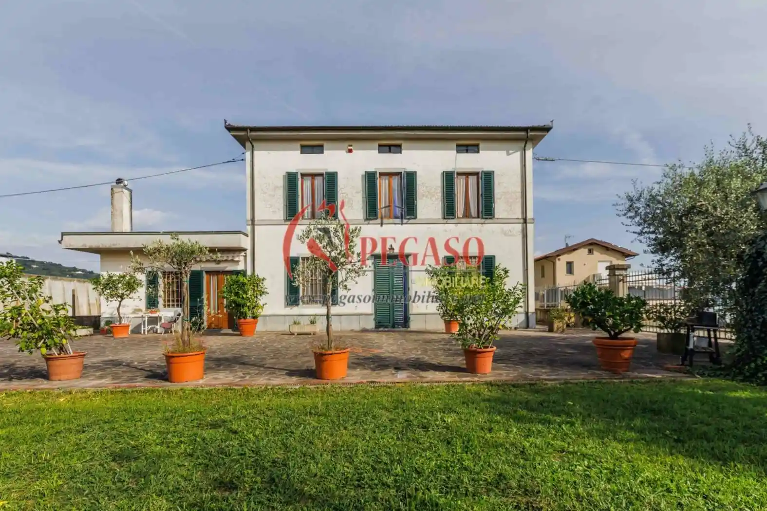 Villa in vendita a Pescia