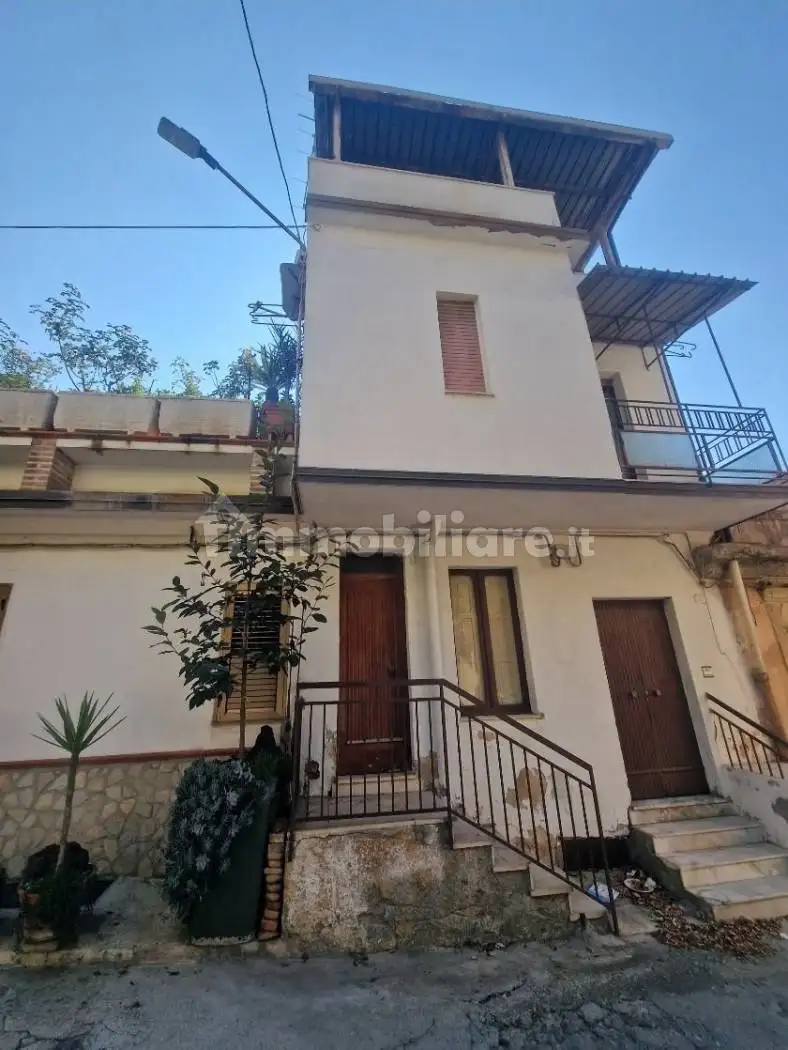 Appartamento in vendita a Palmi