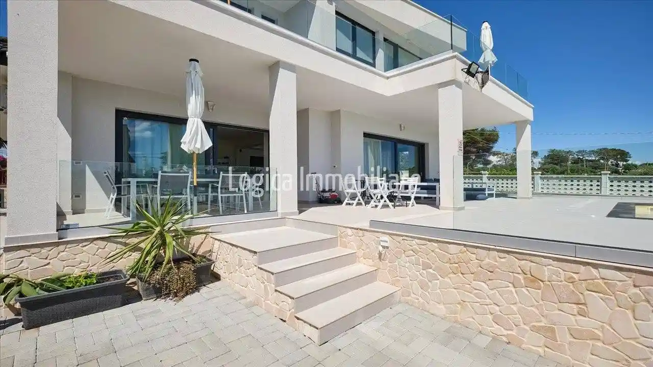 Villa in vendita a Pulsano