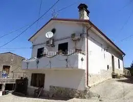 Appartamento in vendita a Luzzi