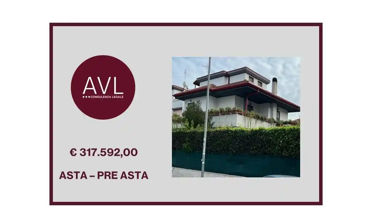 Villa in vendita a Latina