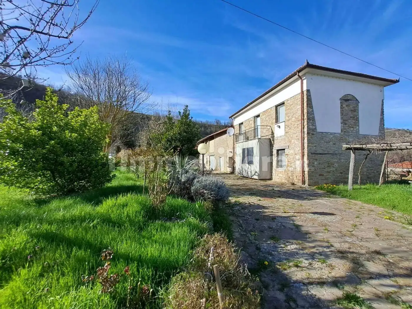 Villa in vendita a Roccaverano