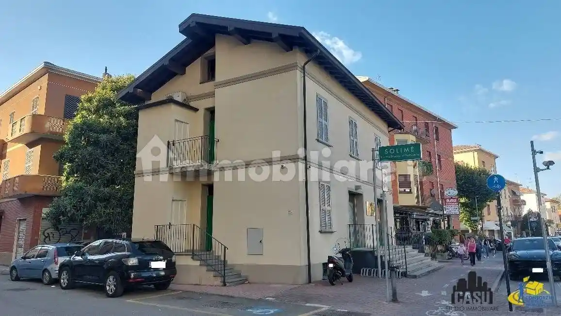 Villa in vendita a Parma