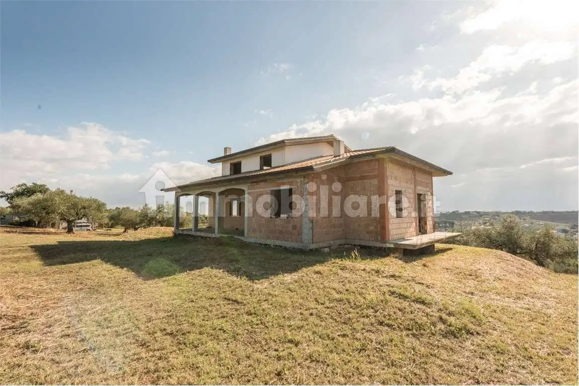 Casa indipendente in vendita a Pianella