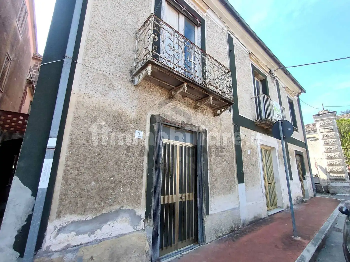 Terratetto unifamiliare piazza Umberto I, Amorosi - foto 4