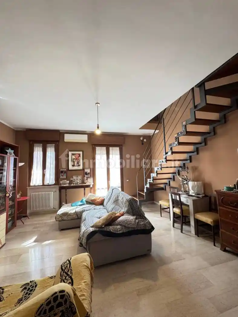 Appartamento via Vittorio Veneto 102, Zona 2000, Piacenza - foto 3