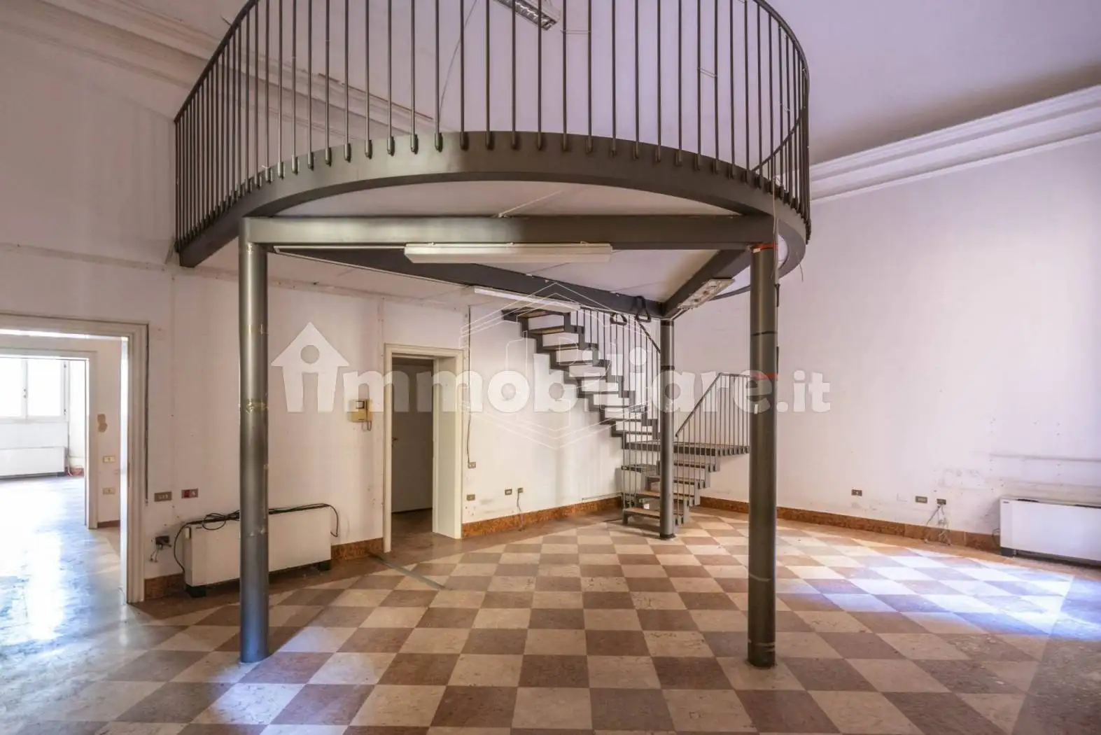 Appartamento in vendita a Bologna