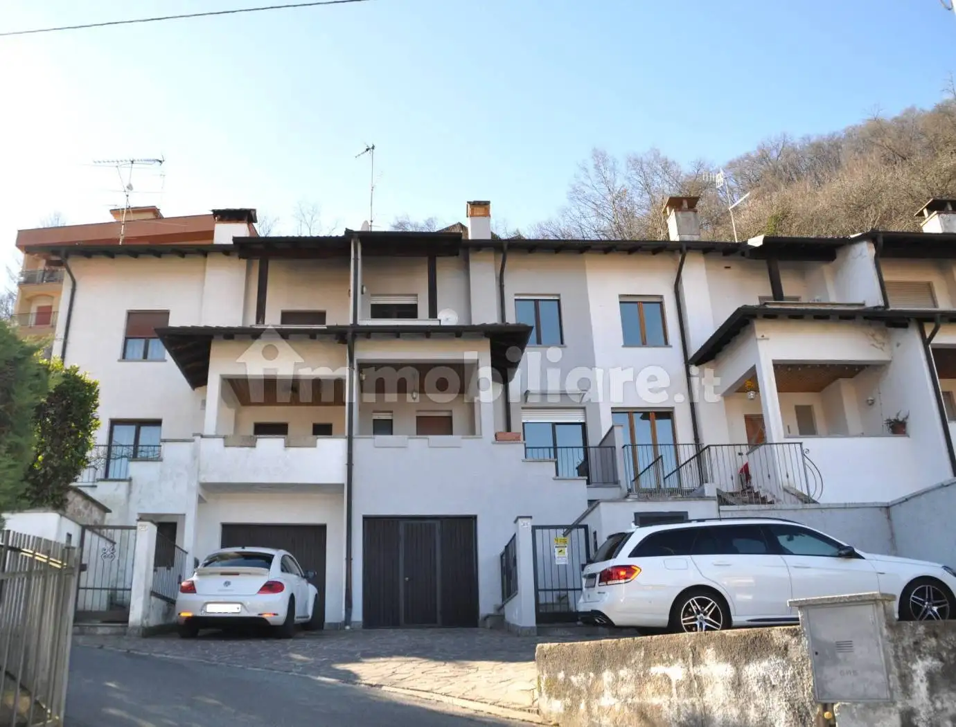 Villa a schiera via Alessandro Manzoni 23B, Centro, Brusimpiano - foto 2