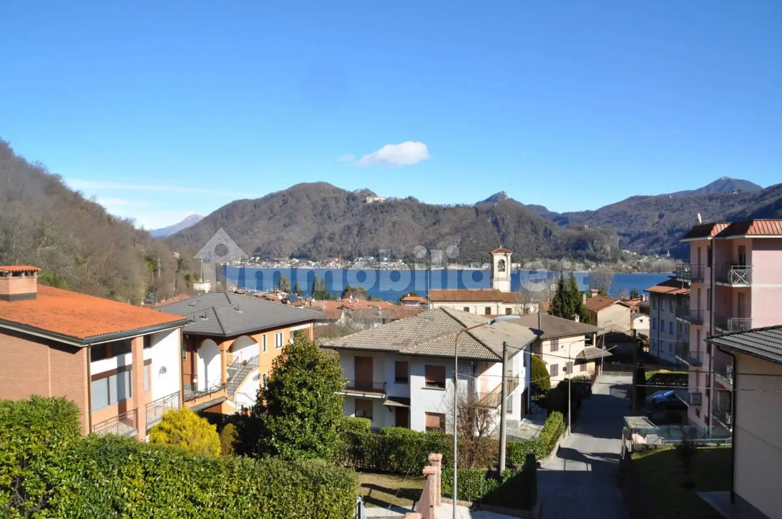 Villa a schiera via Alessandro Manzoni 23B, Centro, Brusimpiano - foto 5