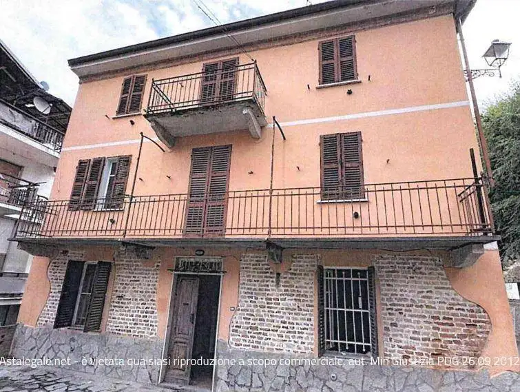 Casa indipendente in asta a Castelletto Molina
