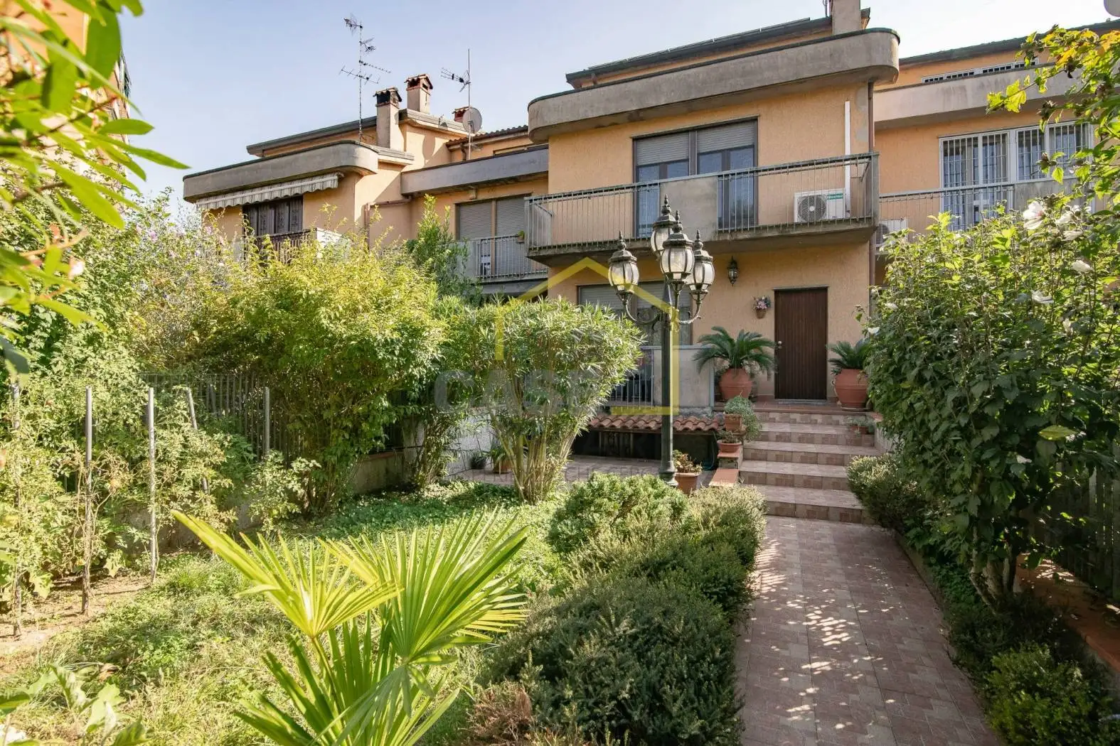 Villa a schiera via Cristoforo Colombo 25, Casarile - foto 2