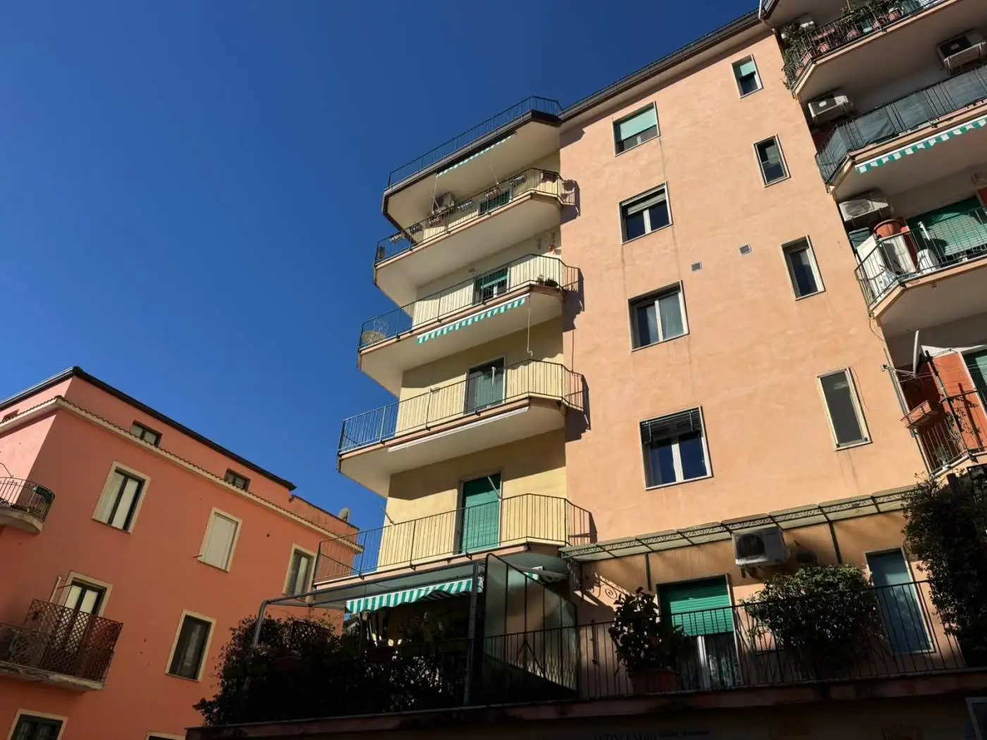 Appartamento in vendita a Salerno