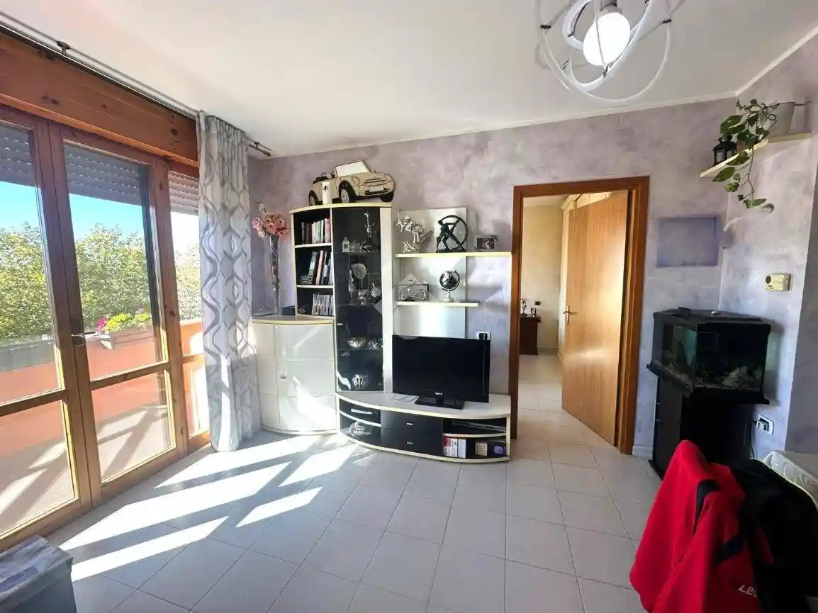 Bilocale via francia 9, Inghilterra - Zona 167, Aprilia - foto 5