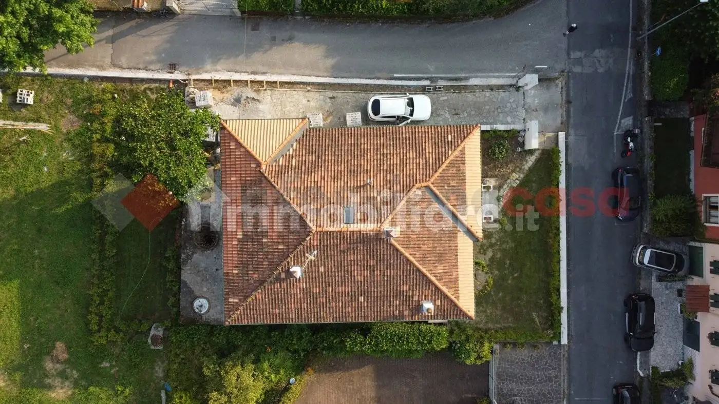 Villa unifamiliare via del Santo, 201, Centro, Borgo a Mozzano - foto 2