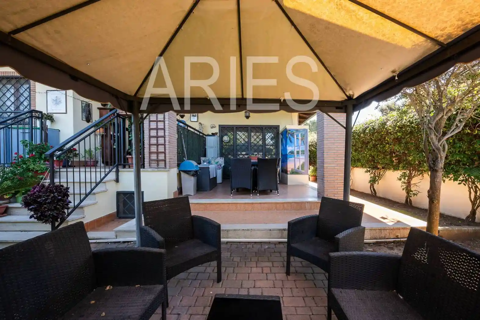 Villa plurifamiliare via Lavarone, Infernetto, Roma - foto 2