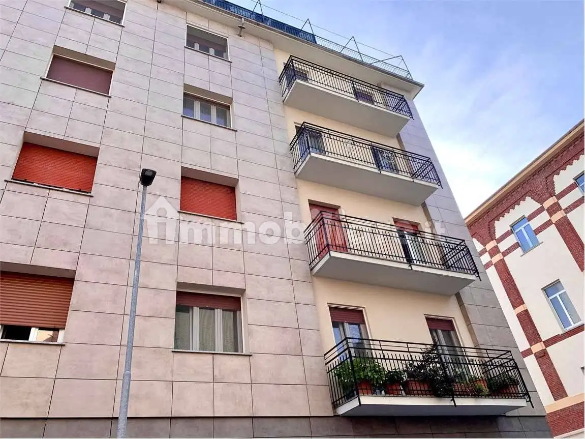 Appartamento in vendita a Novara