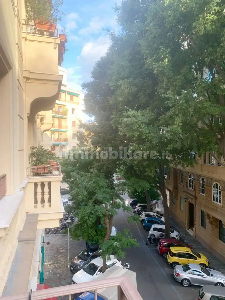 Appartamento in affitto a Genova