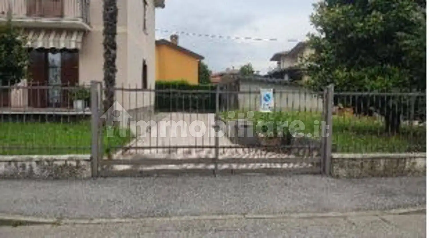 Appartamento in asta a Calcinate