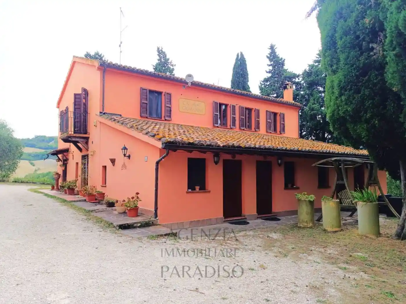 Villa in vendita a Urbino