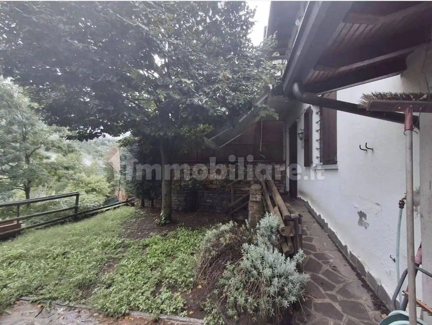 Villa in asta a Capizzone