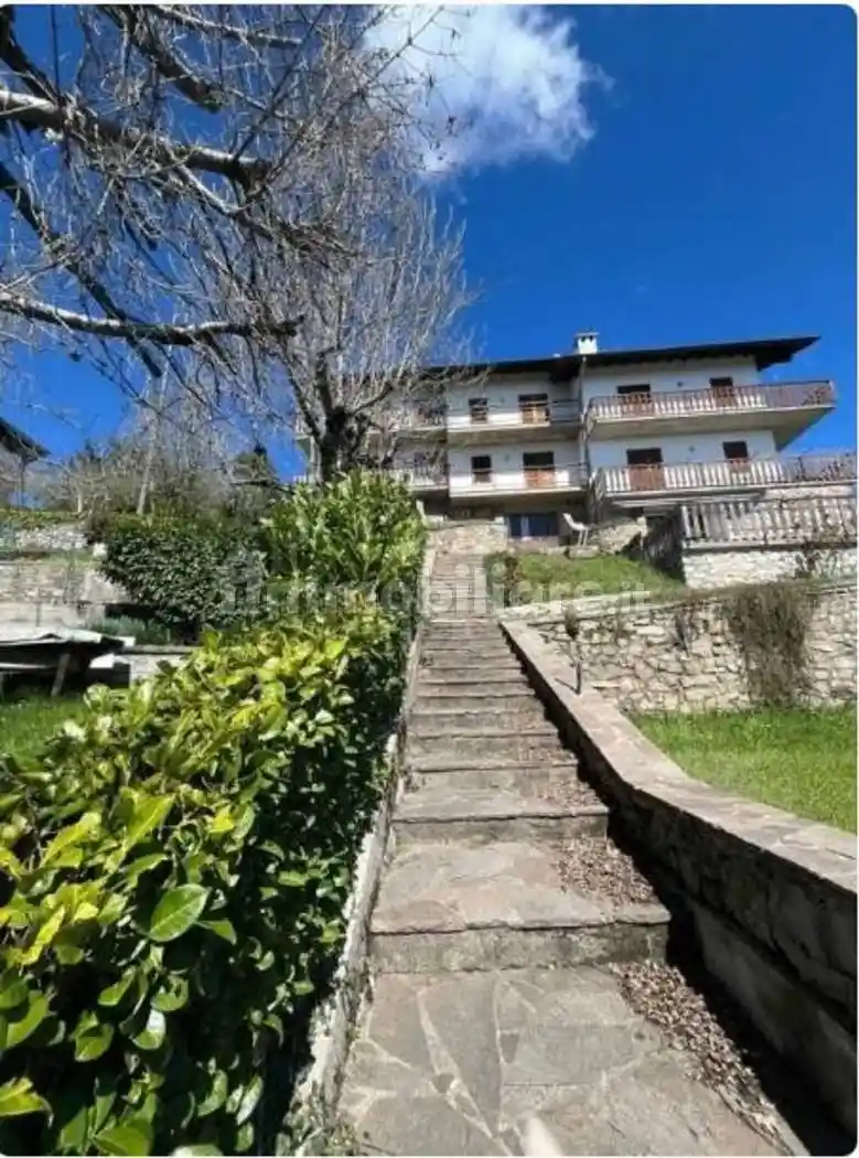 Appartamento in vendita a Aviatico