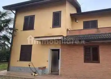 Villa a schiera viale Madre Teresa di Calcutta, Centro, Caselle Lurani - foto 2