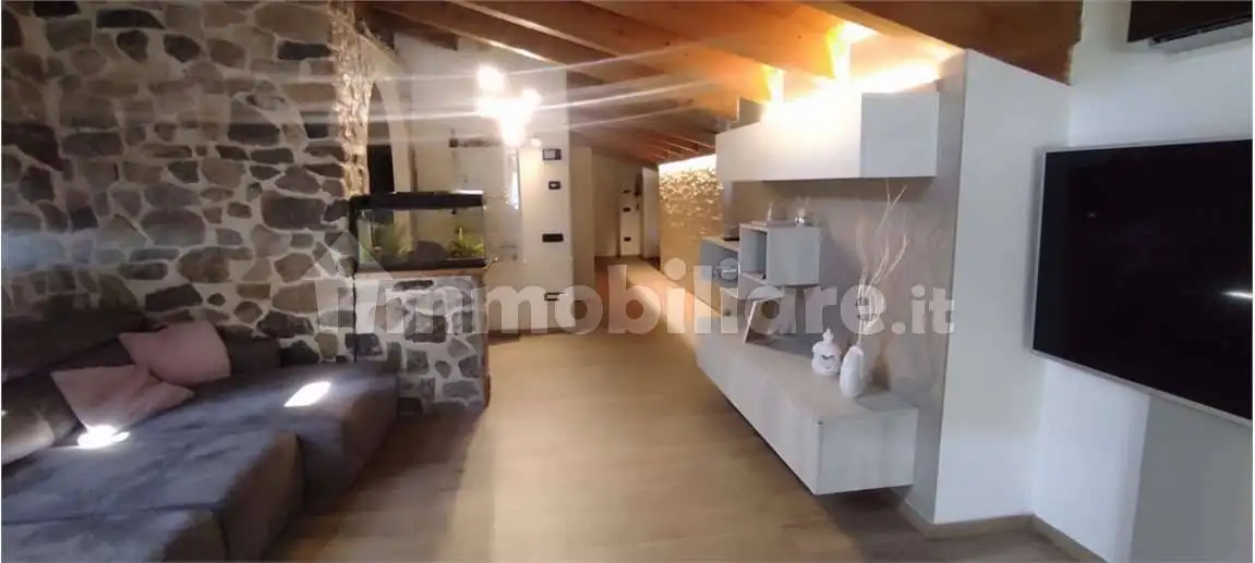 Appartamento in vendita a Rovereto