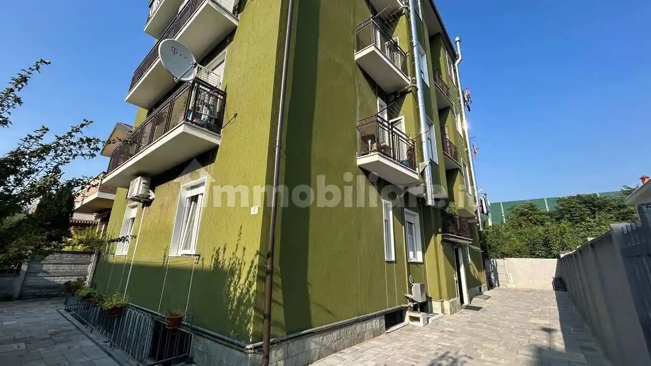 Appartamento in vendita a Rho