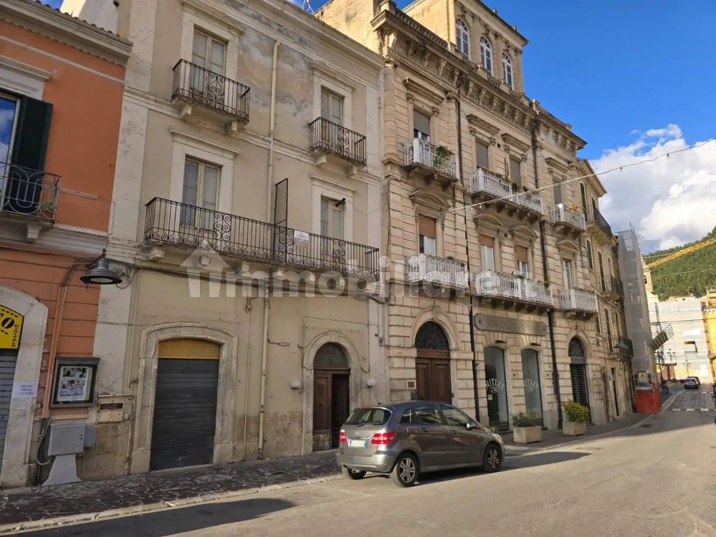 Palazzo - Edificio in vendita a Popoli