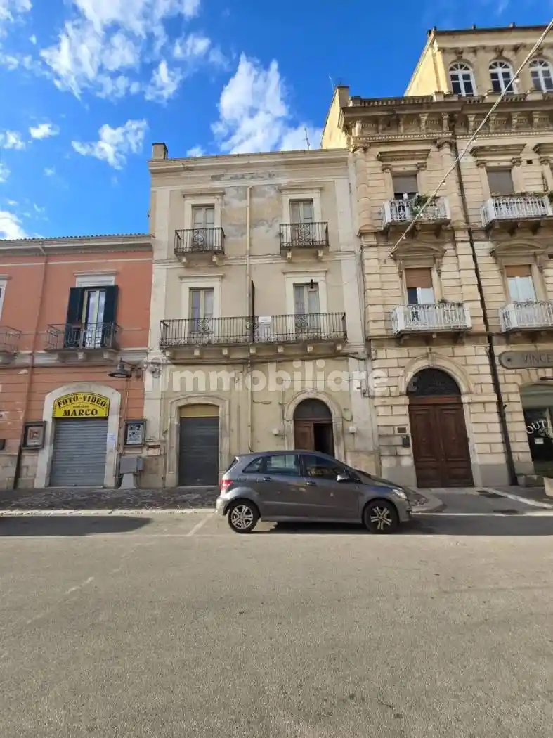 Palazzo - Edificio - foto 2
