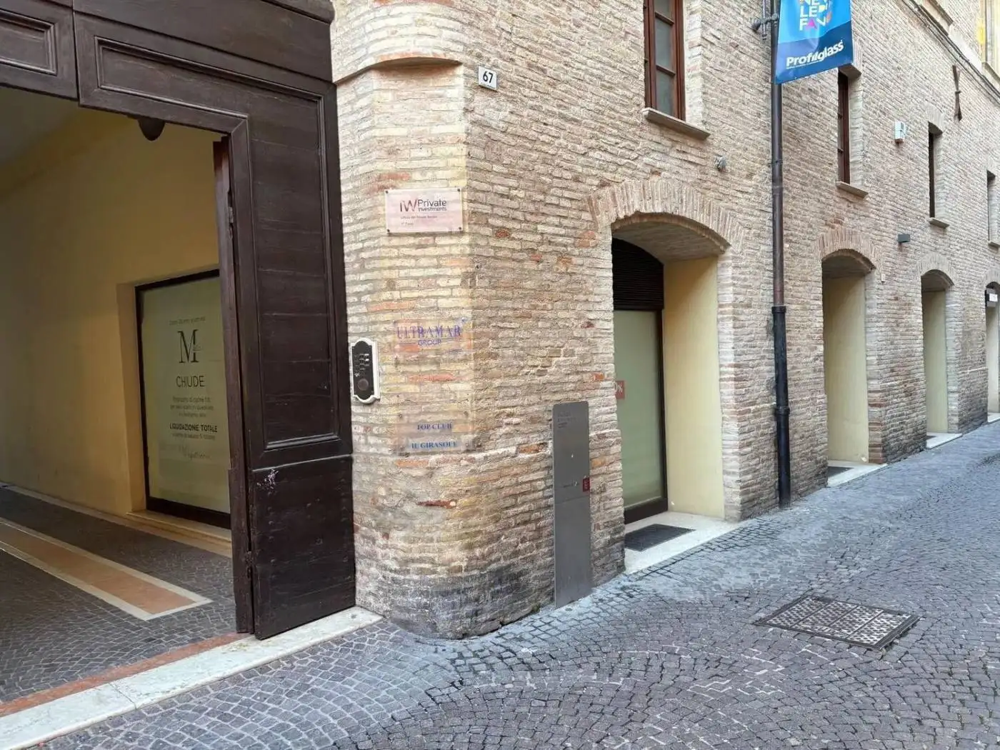 Palazzo - Edificio in Affitto - foto 3