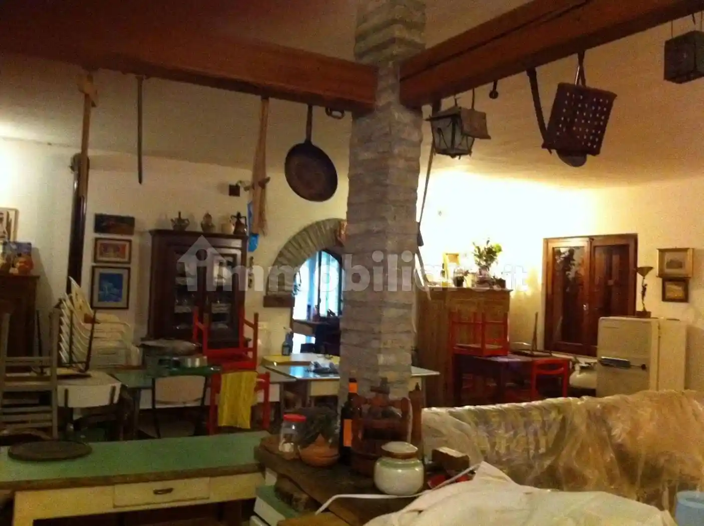 Rustico - Casale in vendita a Terre Roveresche