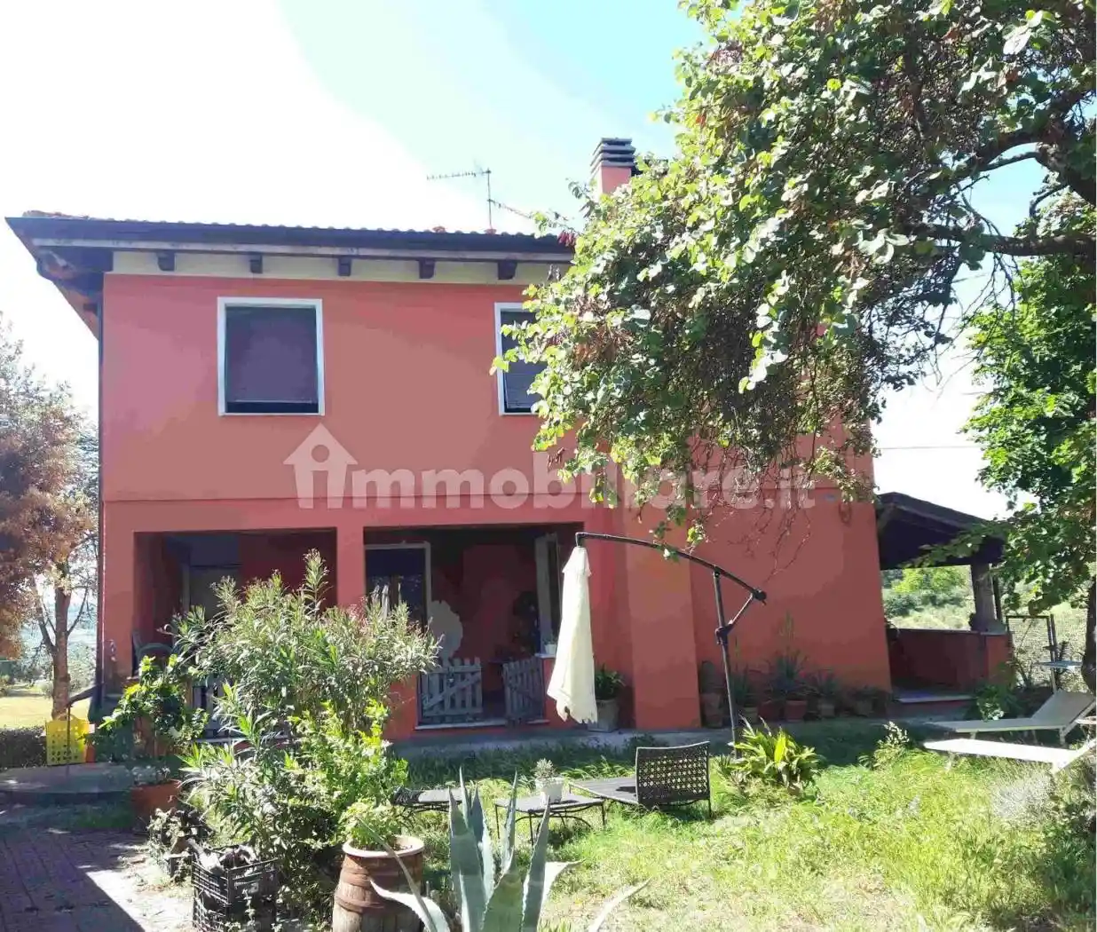 Villa in vendita a Cartoceto