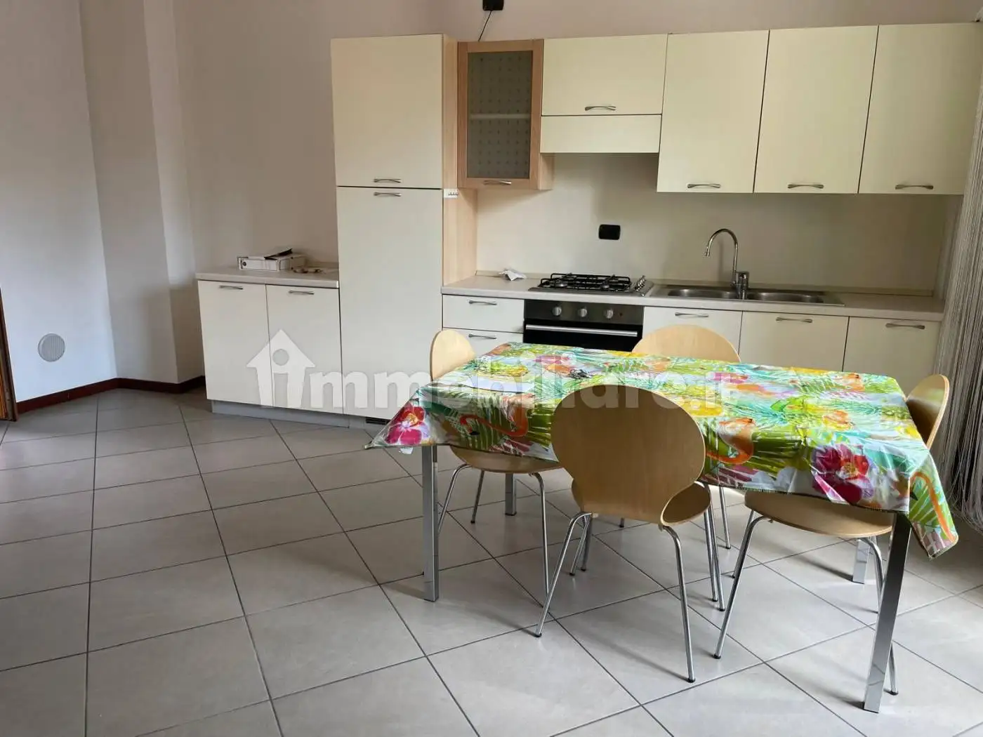 Trilocale via Alessandro Volta 25, Cucciago - foto 4