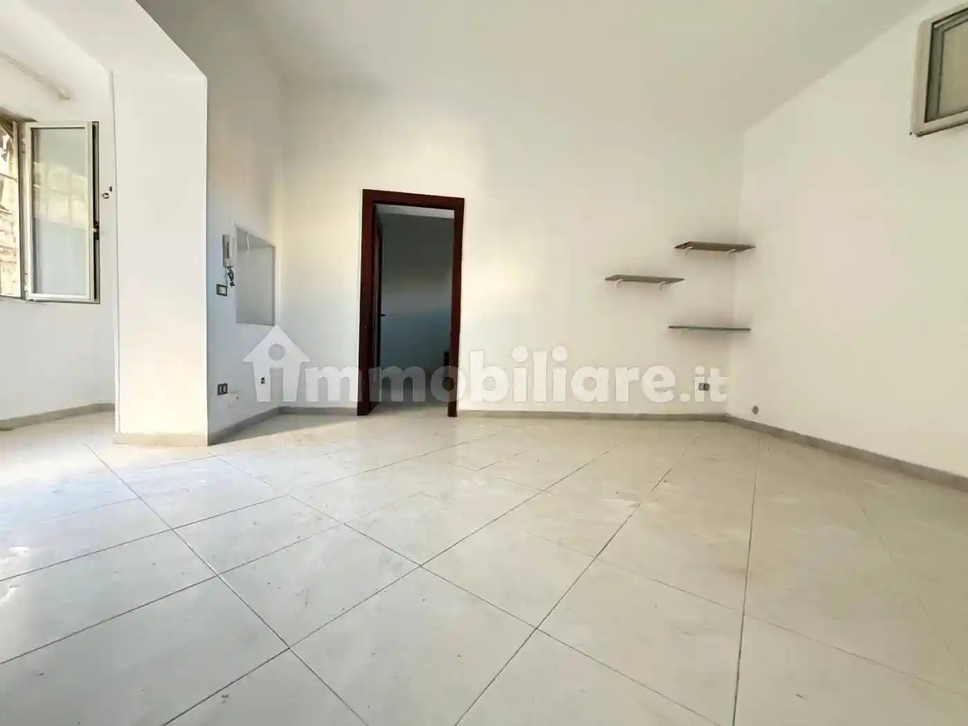 Bilocale via dei giardini 33/18, Puccianiello, Caserta - foto 4