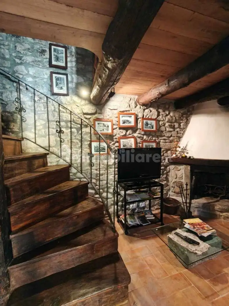 Villa a schiera via di Comano, Comano - foto 3