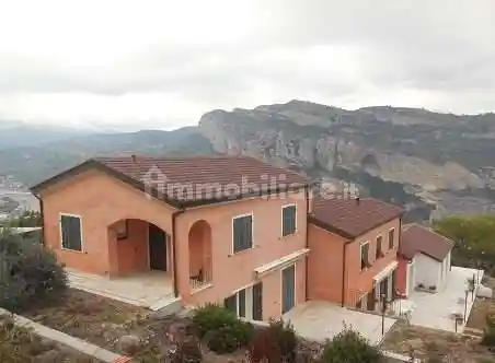 Villa unifamiliare, ottimo stato, 450 m², Latte, Ville, Ventimiglia - foto 2