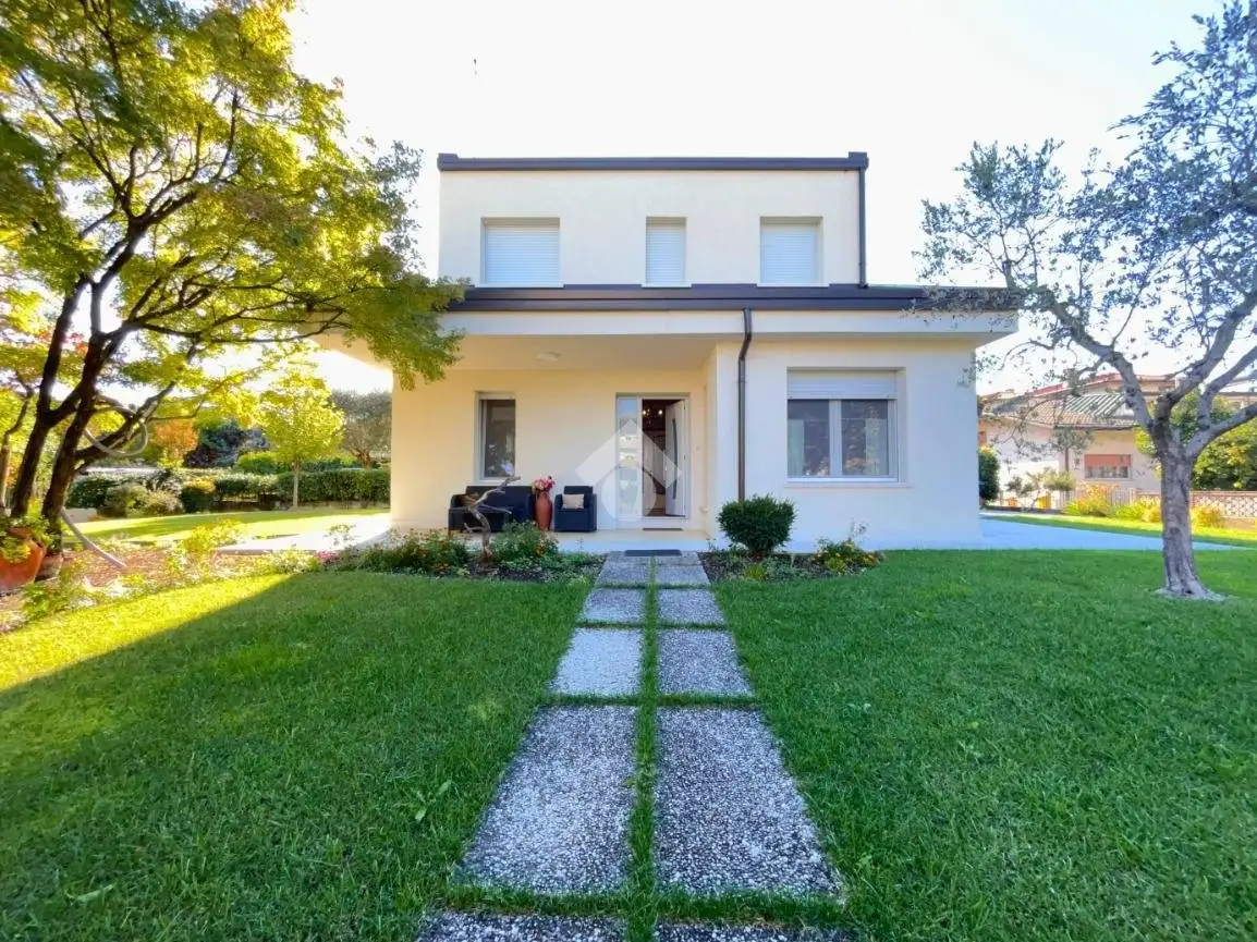 Villa in vendita a Treviso