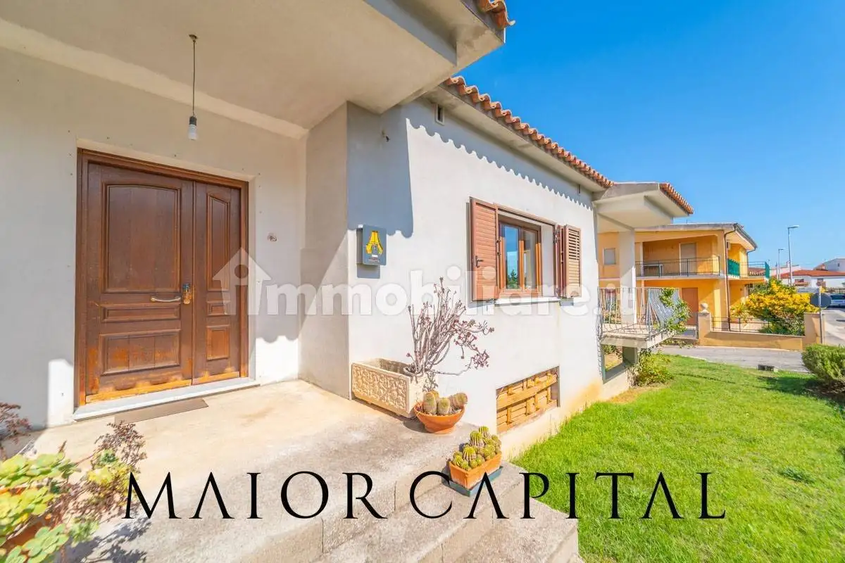 Villa unifamiliare via Venezia, Centro, Torpè - foto 3