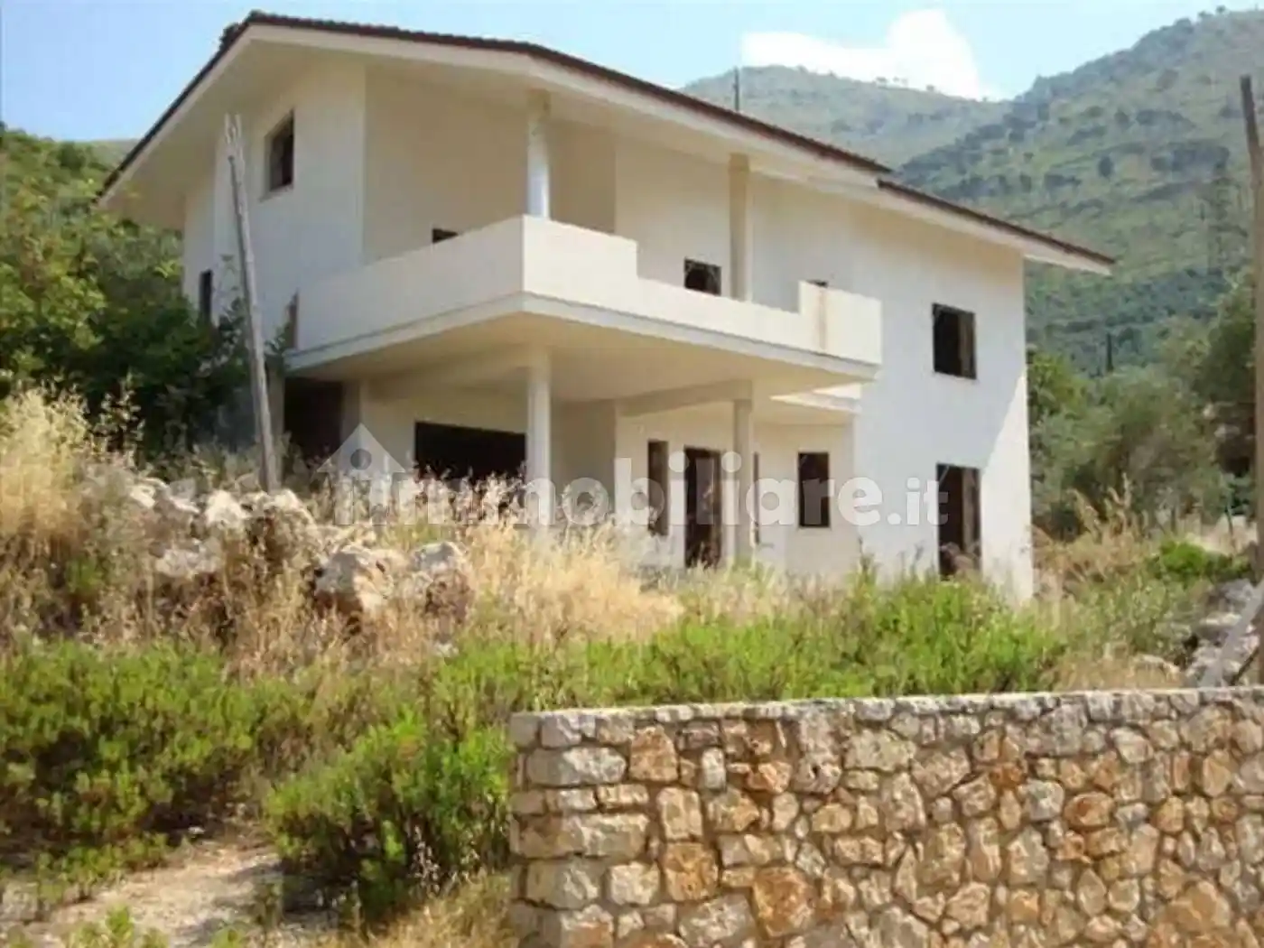 Villa in vendita a Fondi