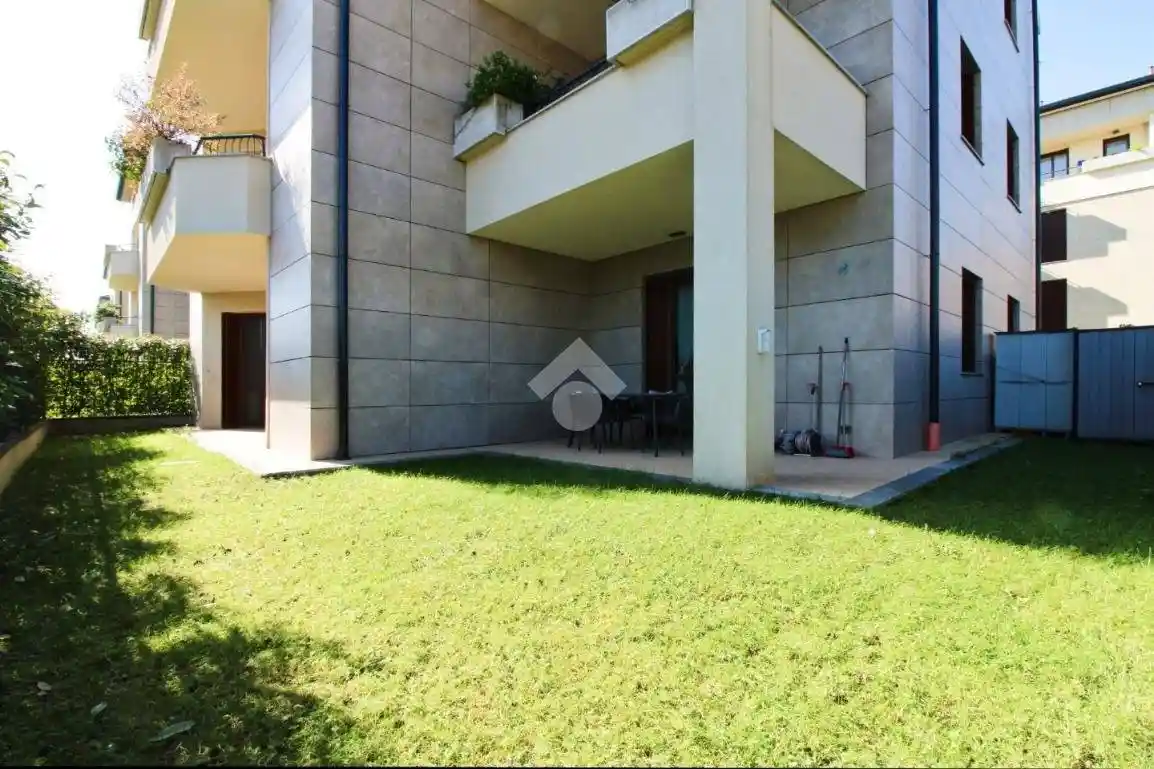 Appartamento in vendita a Assago